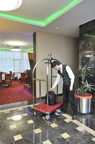 Inn Ozz Astana Nur-Sultan (Astana)